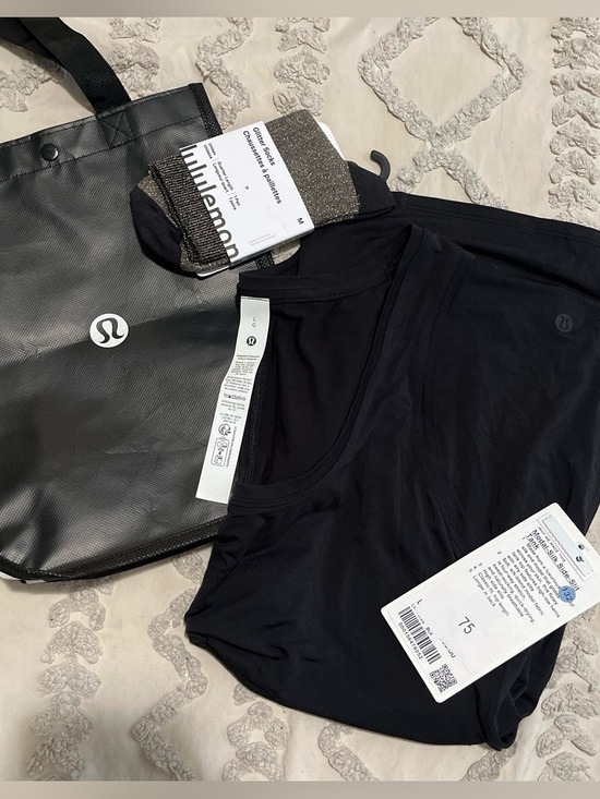 lululemon athletica Tops - Black lululemon bundle deal 🖤new with 🏷️